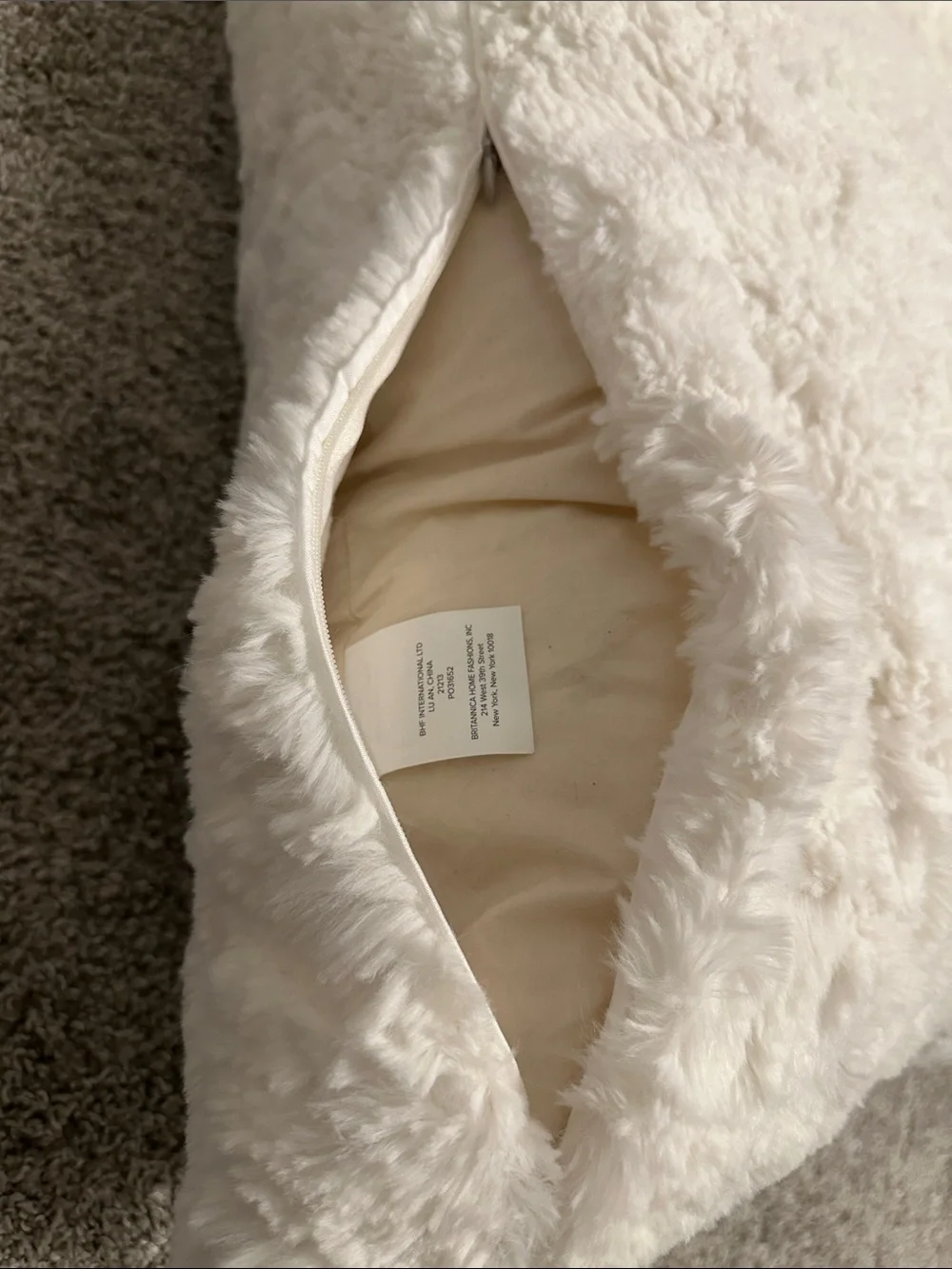 Ugg Plush Faux Fur Throw Pillows (Set of 2) - White